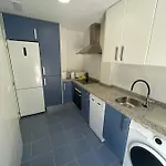 Apartamento 4 Personas, Amplias Terrazas Y 2oo Mt De La Playa