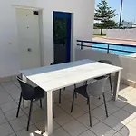 Apartment 4 Personas, Amplias Terrazas Y 2oo Mt De La Playa