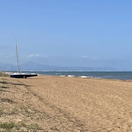 4 Personas, Amplias Terrazas Y 2oo Mt De La Playa דניה