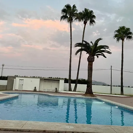 דירה 4 Personas, Amplias Terrazas Y 2oo Mt De La Playa דניה