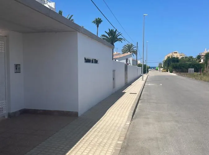 4 Personas, Amplias Terrazas Y 2oo Mt De La Playa Apartman