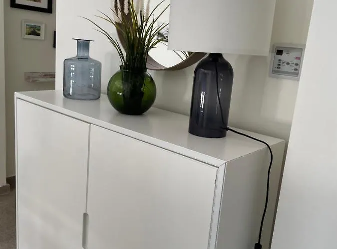 4 Personas, Amplias Terrazas Y 2oo Mt De La Playa Appartement