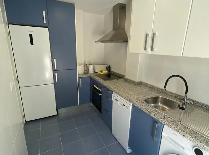 Appartement 4 Personas, Amplias Terrazas Y 2oo Mt De La Playa